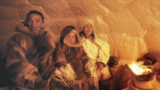 What is meaning of nuclear family?
